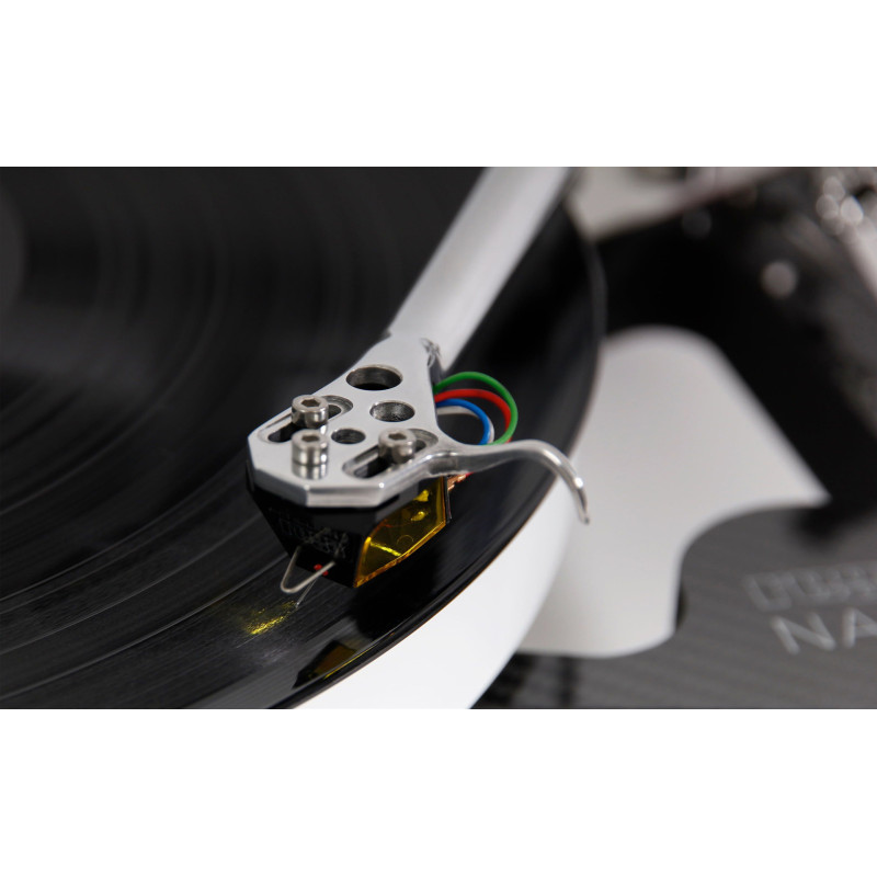 Rega Naia – Flagowy Gramofon High-End | HiFi Strefa